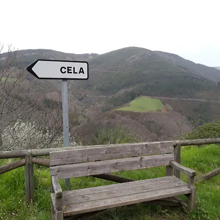 La Casa De Cela 펜션 Cela (Asturias)