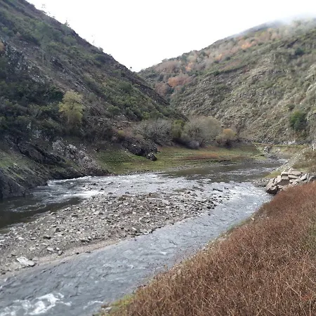 La Casa De Cela 펜션 Cela (Asturias)